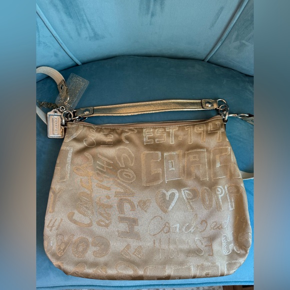 Coach Poppy Storypatch Hobo Swing Bag - Picture 7 of 9